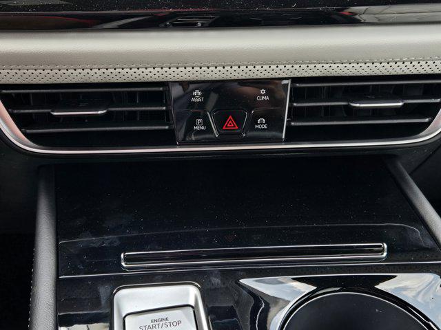2026 Volkswagen Atlas Cross Sport SEL Premium R-Line
