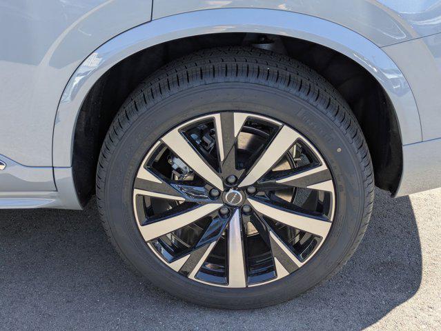 2026 Volvo XC90 Core, B6 AWD Gas (mild hybrid), Gasoline, Bright, 7 Seats