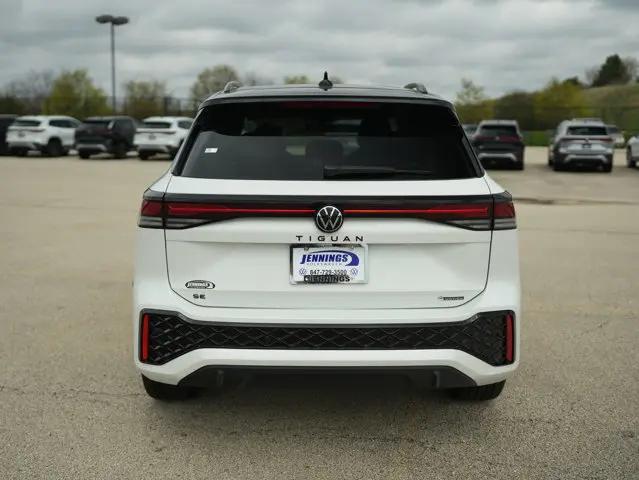 2026 Volkswagen Tiguan SE R-Line Black