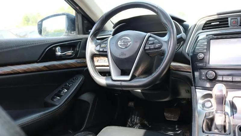 2017 Nissan Maxima 3.5 Platinum