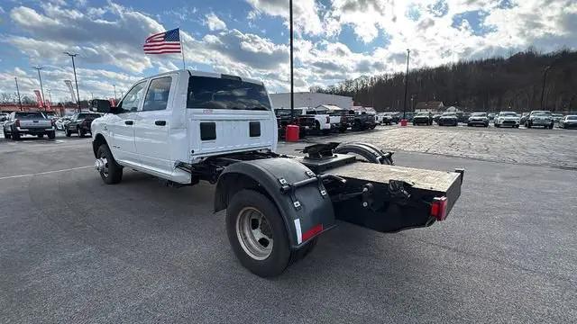 2022 Ram 3500 Tradesman/SLT/Laramie/Limited