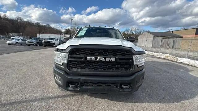 2022 Ram 3500 Tradesman/SLT/Laramie/Limited