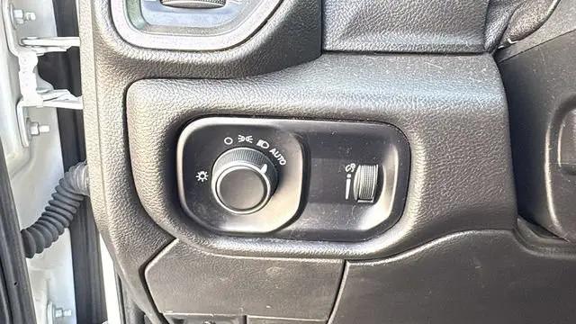 2022 Ram 3500 Tradesman/SLT/Laramie/Limited