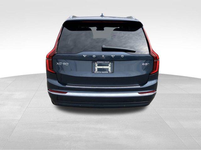 2026 Volvo XC90 Plus, B5 AWD Gas (mild hybrid), Gasoline, Bright, 7 Seats