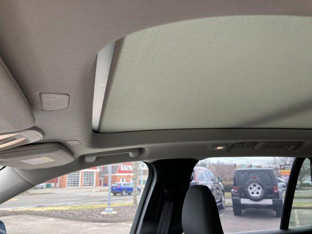 2026 Volvo XC90 Plus, B5 AWD Gas (mild hybrid), Gasoline, Bright, 7 Seats