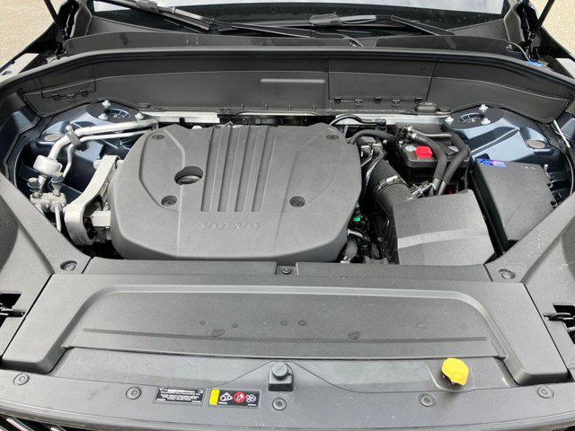 2026 Volvo XC90 Plus, B5 AWD Gas (mild hybrid), Gasoline, Bright, 7 Seats
