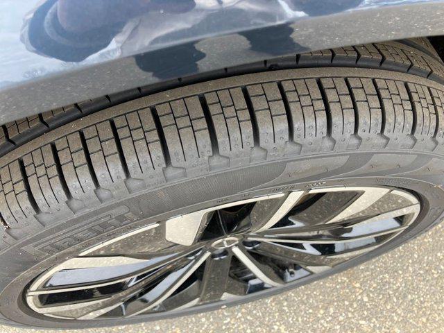 2026 Volvo XC90 Plus, B5 AWD Gas (mild hybrid), Gasoline, Bright, 7 Seats