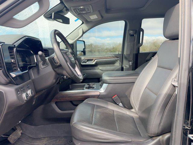 2024 GMC Sierra 2500HD 4WD Crew Cab Long Bed SLT
