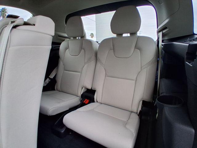 2026 Volvo XC90 Ultra, B6 AWD Gas (mild hybrid), Gasoline, Bright, 7 Seats