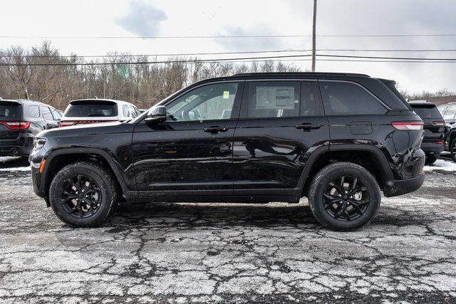 2026 Jeep Grand Cherokee Altitude 4x4