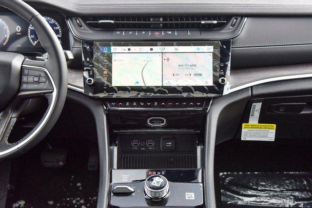 2026 Jeep Grand Cherokee Altitude 4x4