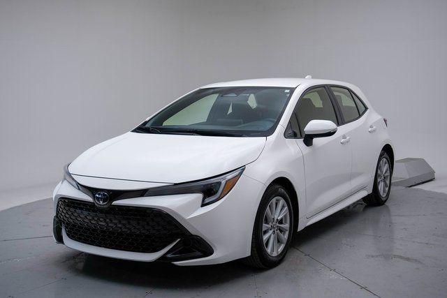 2024 Toyota Corolla Hatchback SE