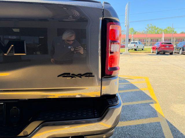 2026 Ram 1500 Big Horn Crew Cab 4x4 5'7" Box