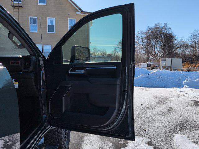 2026 Chevrolet Silverado 2500HD Crew Cab, Standard Bed, LT, 4WD
