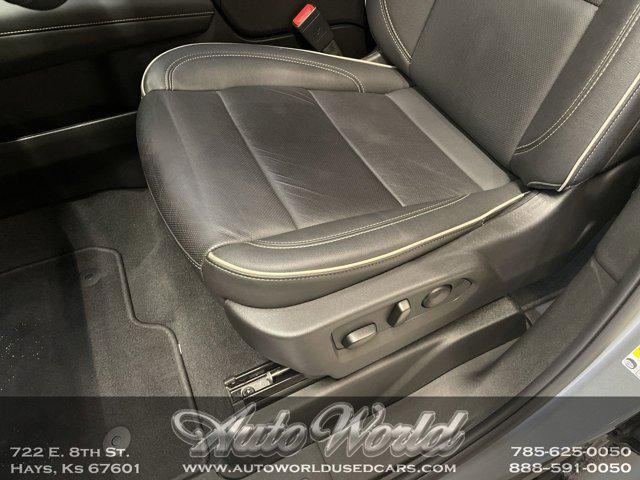 2025 Chevrolet Suburban 4WD Premier