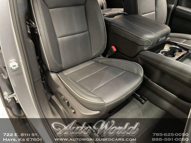 2025 Chevrolet Suburban 4WD Premier