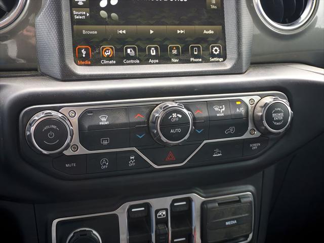 2023 Jeep Wrangler 4-Door Sahara