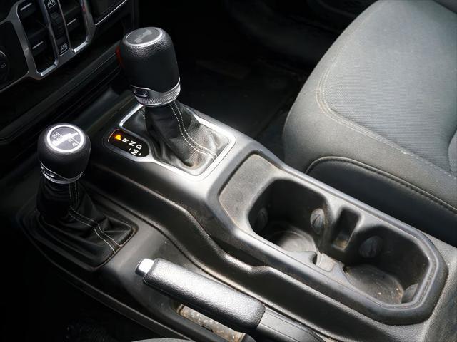 2023 Jeep Wrangler 4-Door Sahara
