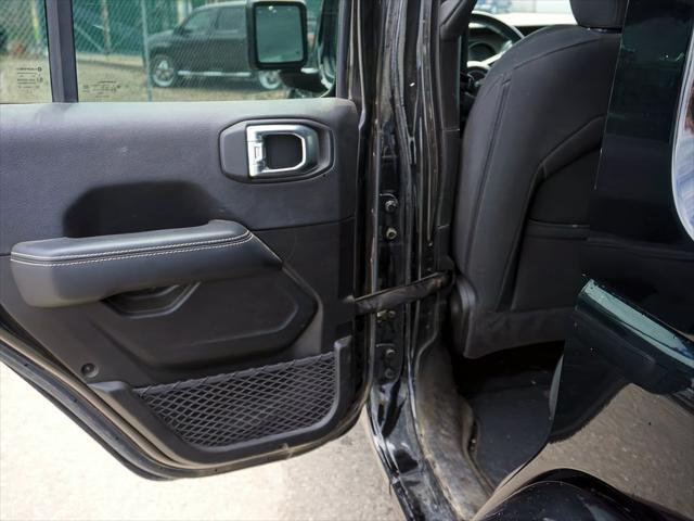 2023 Jeep Wrangler 4-Door Sahara