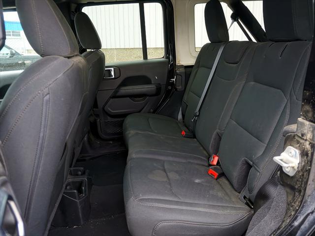2023 Jeep Wrangler 4-Door Sahara