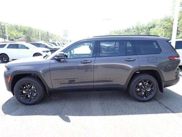 2026 Jeep Grand Cherokee GRAND CHEROKEE L LAREDO ALTITUDE 4X4 2026 Jeep Grand Cherokee GRAND CHEROKEE L LAREDO ALTITUDE 4X4