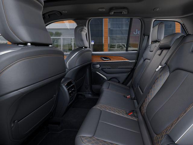 2026 Jeep Grand Cherokee Summit 4x4
