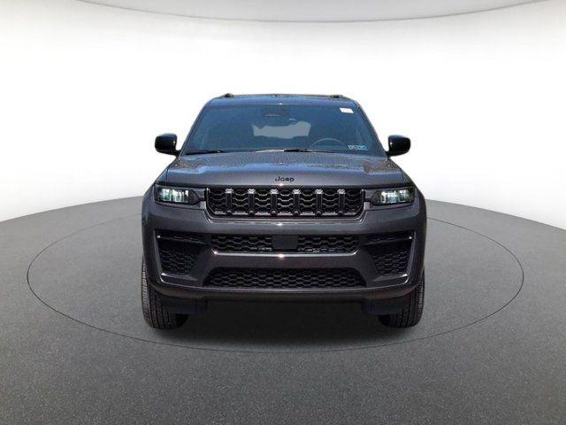2026 Jeep Grand Cherokee L GRAND CHEROKEE L LAREDO ALTITUDE 4X4 2026 Jeep Grand Cherokee L GRAND CHEROKEE L LAREDO ALTITUDE 4X4
