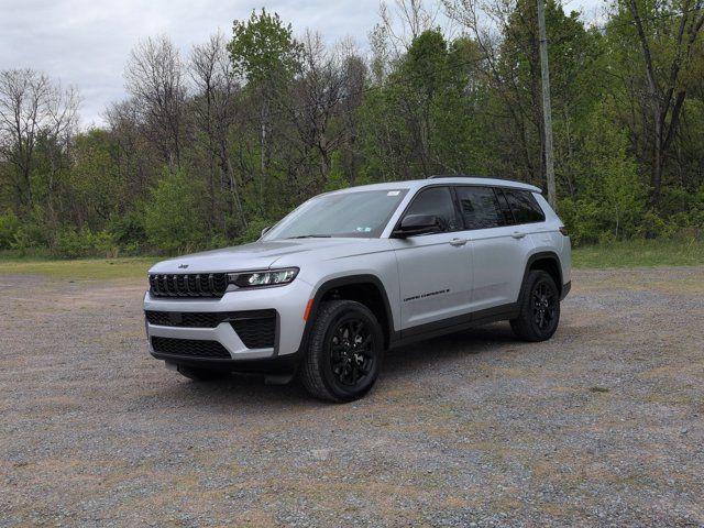 2026 Jeep Grand Cherokee GRAND CHEROKEE L LAREDO ALTITUDE 4X4