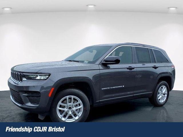 2026 Jeep Grand Cherokee GRAND CHEROKEE LAREDO 4X4 2026 Jeep Grand Cherokee GRAND CHEROKEE LAREDO 4X4