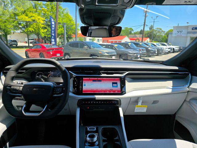 2026 Jeep Cherokee CHEROKEE LIMITED 4X4 2026 Jeep Cherokee CHEROKEE LIMITED 4X4
