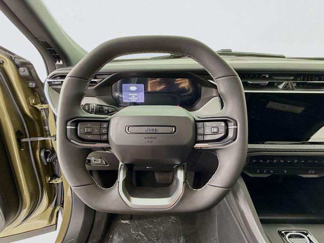 2026 Jeep Cherokee Laredo 4x4