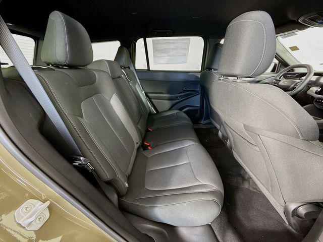 2026 Jeep Cherokee Laredo 4x4