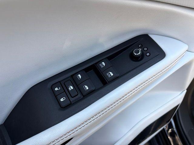 2026 Jeep Cherokee Overland 4x4