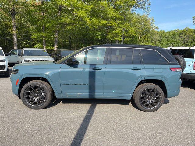 2026 Jeep Grand Cherokee GRAND CHEROKEE SUMMIT 4X4 2026 Jeep Grand Cherokee GRAND CHEROKEE SUMMIT 4X4