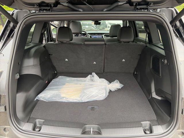 2026 Jeep Cherokee Overland 4x4