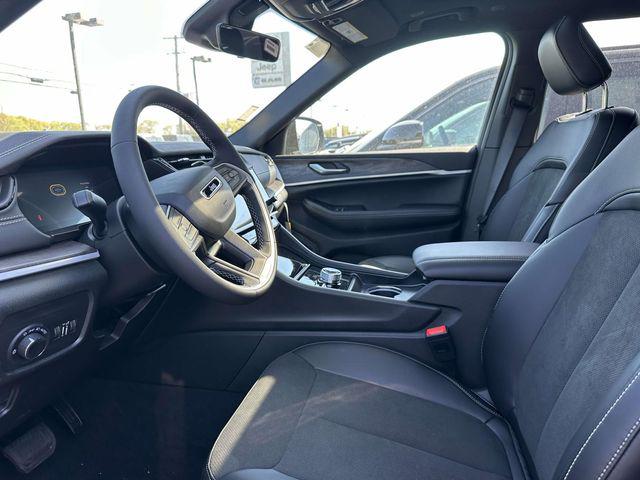2026 Jeep Grand Cherokee GRAND CHEROKEE L LAREDO ALTITUDE 4X4 2026 Jeep Grand Cherokee GRAND CHEROKEE L LAREDO ALTITUDE 4X4