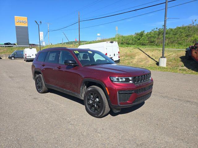 2026 Jeep Grand Cherokee GRAND CHEROKEE L LAREDO ALTITUDE 4X4 2026 Jeep Grand Cherokee GRAND CHEROKEE L LAREDO ALTITUDE 4X4