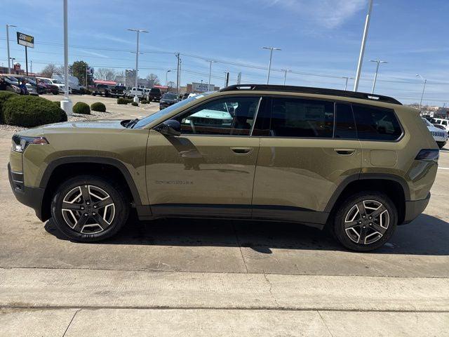 2026 Jeep Cherokee Laredo 4x4