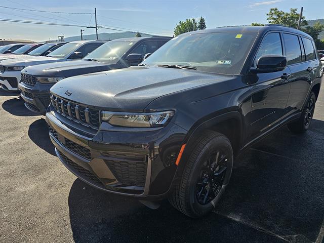 2026 Jeep Grand Cherokee GRAND CHEROKEE L LAREDO ALTITUDE 4X4 2026 Jeep Grand Cherokee GRAND CHEROKEE L LAREDO ALTITUDE 4X4