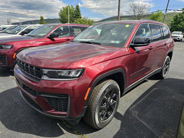 2026 Jeep Grand Cherokee GRAND CHEROKEE L LAREDO ALTITUDE 4X4 2026 Jeep Grand Cherokee GRAND CHEROKEE L LAREDO ALTITUDE 4X4