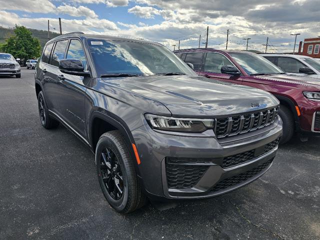 2026 Jeep Grand Cherokee GRAND CHEROKEE L LAREDO ALTITUDE 4X4