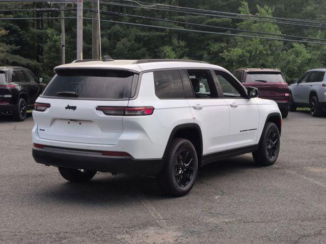 2026 Jeep Grand Cherokee Altitude 4x4