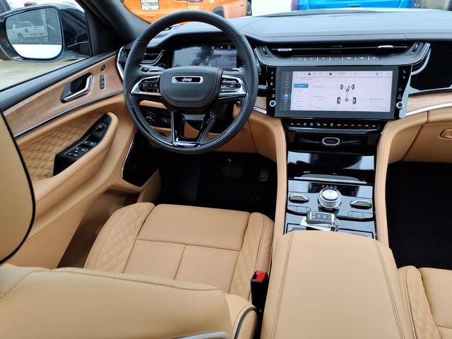 2026 Jeep Grand Cherokee Summit 4x4