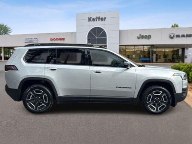 2026 Jeep Cherokee Laredo 4x4