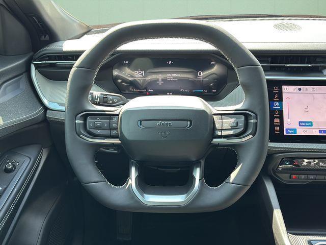 2026 Jeep Cherokee Laredo 4x4