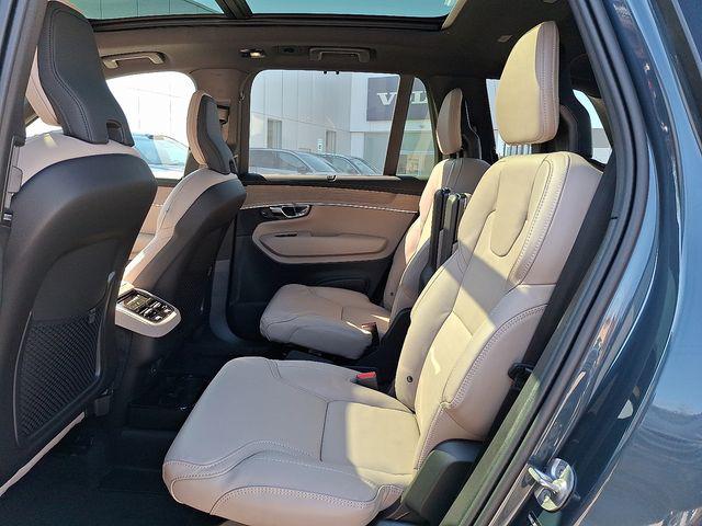 2026 Volvo XC90 Ultra Dark Theme, B6 AWD Gas (mild hybrid), Gasoline, 6 Seats