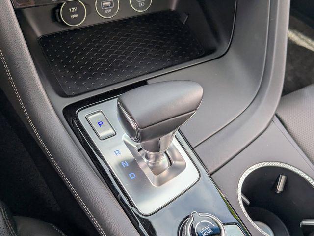2026 Genesis G70 2.5T RWD