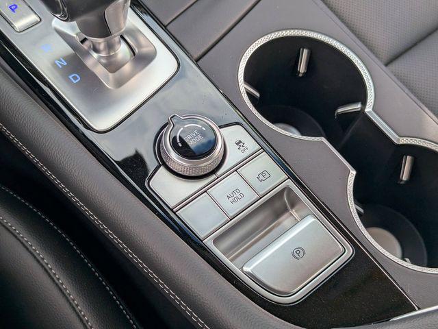 2026 Genesis G70 2.5T RWD