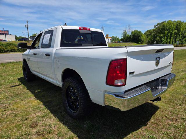 2023 Ram 1500 Classic SLT Crew Cab 4x4 5'7" Box
