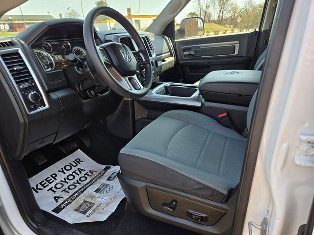 2023 Ram 1500 Classic SLT Crew Cab 4x4 5'7" Box